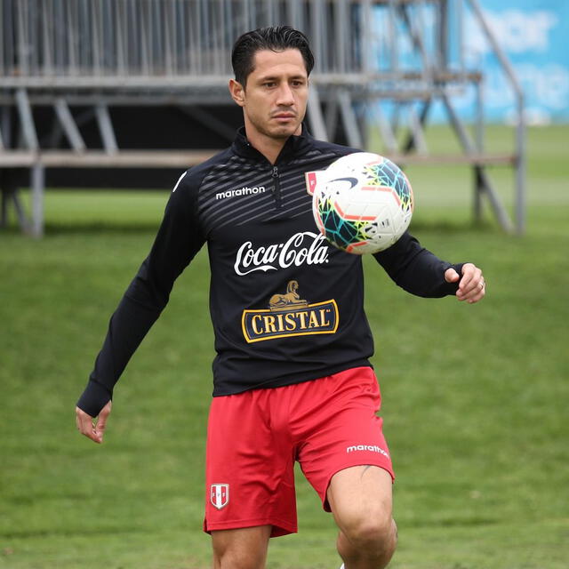 Gianluca Lapadula se incorporó a la selección peruana. Foto: FPF