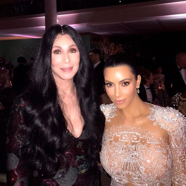 Kim Kardashian y Cher fueron captadas juntas en Los Ángeles.
