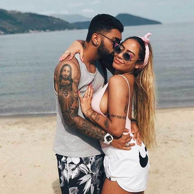 Gabigol y Rafaela Santos Gabigol y Rafaela Santos