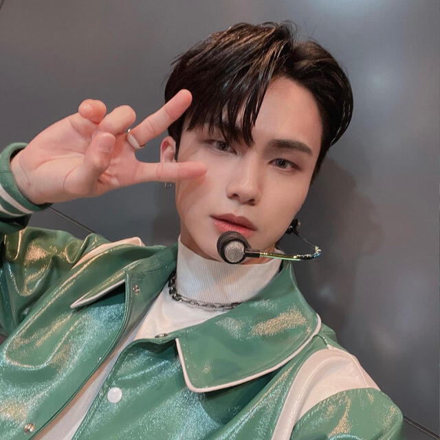  Lee Kyoungyoon de DKZ nació el 21 de febrero del 2000 en Yeongdeok, Corea del Sur. Foto: Naver   