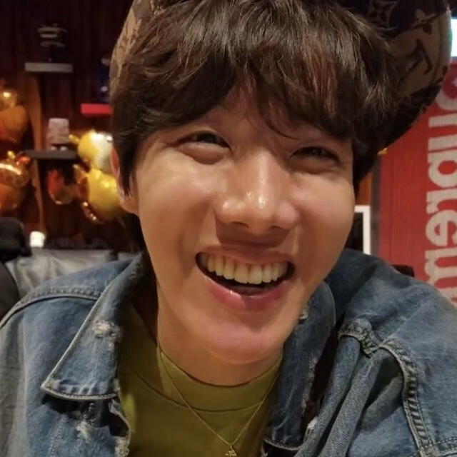 J-Hope. Foto: Weverse   