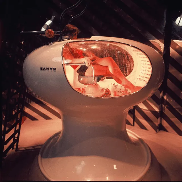  Una bañera experimental de la década del 70 sirvió de inspiración para la 'lavadora humana'. Foto: The Asahi Shimbun   