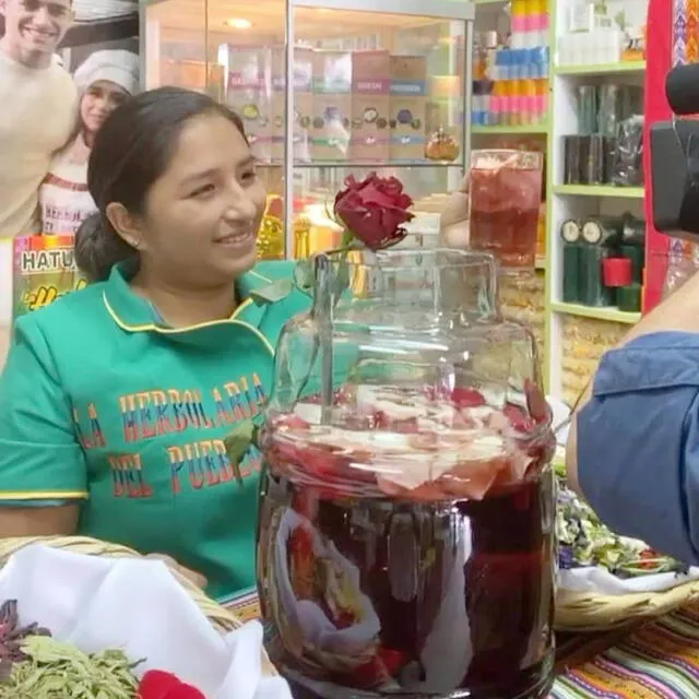  'Herbolaria del Pueblo', influencer peruana. Foto: difusión   