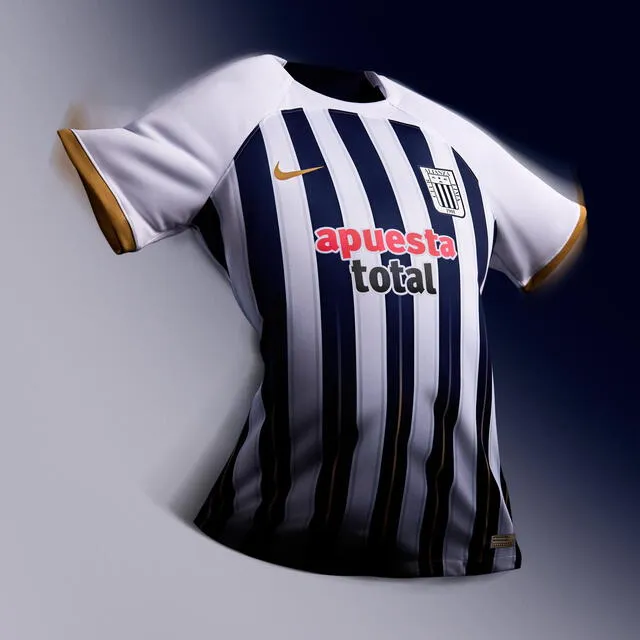 Alianza Lima presentó su camiseta 2024. Foto: X/Alianza Lima. 