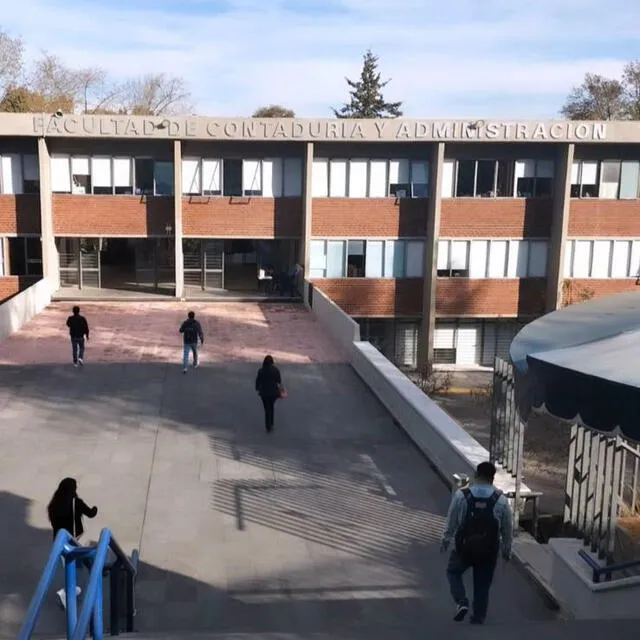 Facultad de Contaduría y Administración fue una de las primeras en fundarse en la UNAM. Foto: @fcaunamoficial/Instagram   