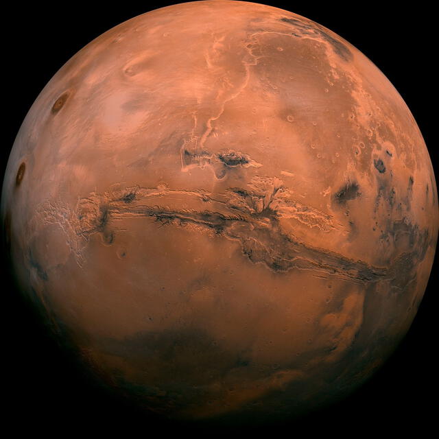  Vista del nuevo volcán descubierto en Marte, que también supera al Everest. Foto: National Geographic<br>    