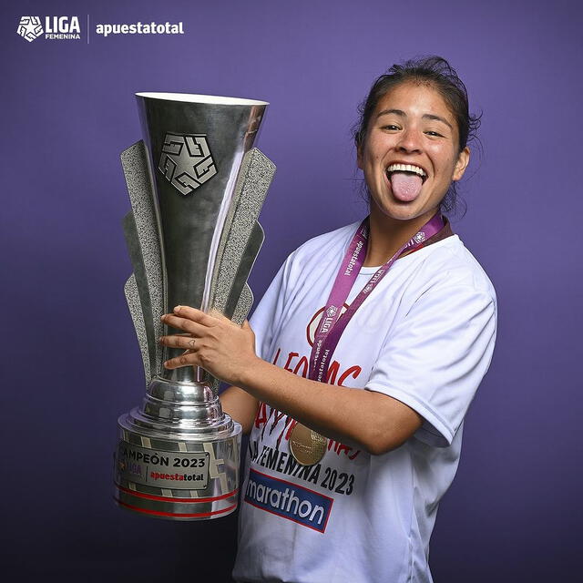 Nahomi Martínez fue campeona de la Liga Femenina con Universitario en 2023. Foto: Instagram/Nahomi Martínez   