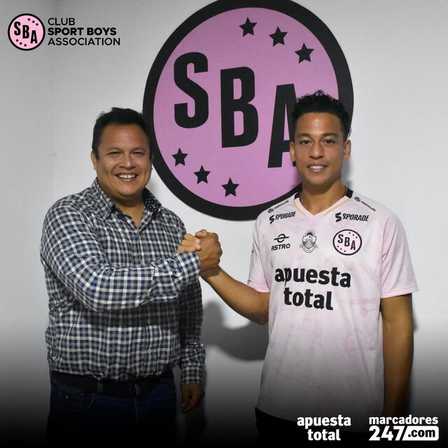  Cristian Benavente junto al presidente rosado. Foto: Sport Boys   