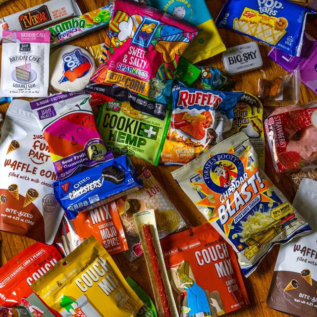 Algunos snacks dirigidos para los más pequeños se encuentran en la mira, gracias a esta ley en California. Foto: Eater.    