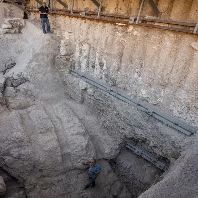  Restos de la muralla refuerza la relación entre arqueología y religión. Foto: Autoridad de Antigüedades de Israel   