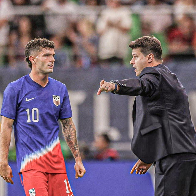  Pulisic junto a su entrenador de Estados Unidos. Foto: X   