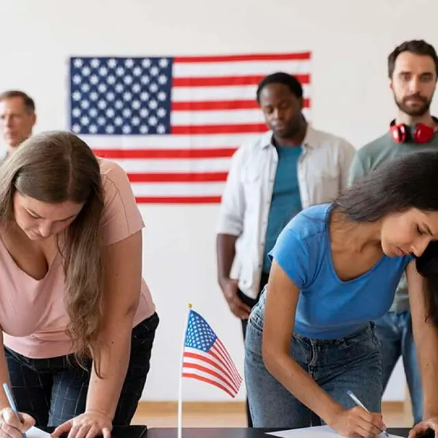  La ciudadanía americana brinda beneficios importantes en Estados Unidos. Foto: USCIS.   