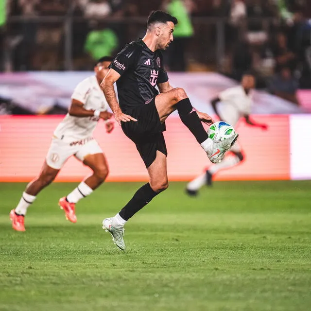  Sergio Busquets fue titular en el Universitario vs Inter Miami. Foto: Inter Miami/X   