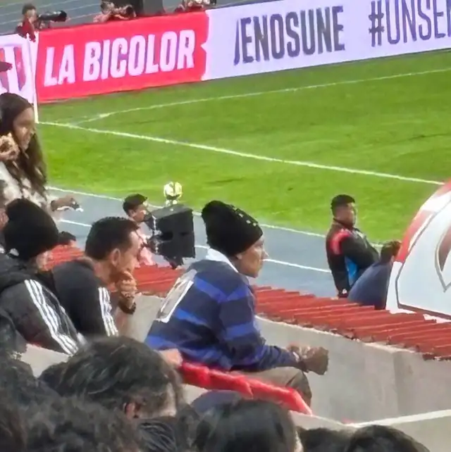 Paolo Guerrero estuvo en el Nacional. Foto: difusión.   