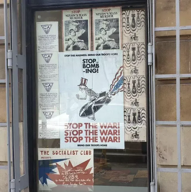Propaganda contra la Guerra de VIetnan. Foto: TW @andrewlearmonth