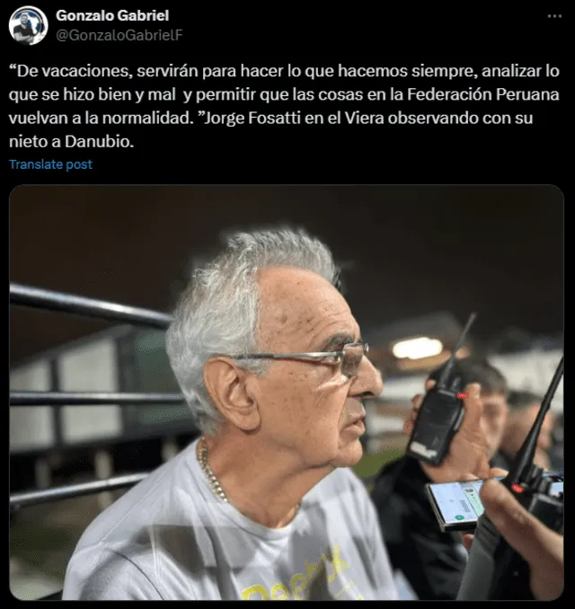  Jorge Fossati fue abordado por la prensa durante su visita a Uruguay, donde está de vacaciones. Foto: captura    