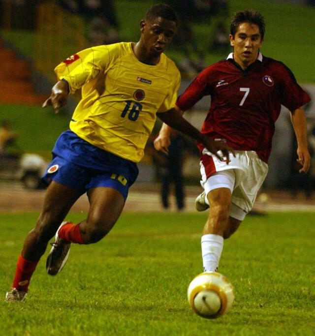 Fernando Meneses también defendió a la 'Roja' en selecciones menores. Foto: EFE   