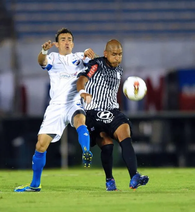 González formó parte del último equipo de Alianza que ganó un partido por Libertadores. Foto: AFP   