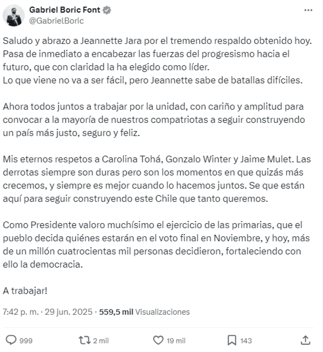 El presidente chileno Gabriel Boric felicita a Jeannette Jara por su triunfo en las primarias. Foto: X 