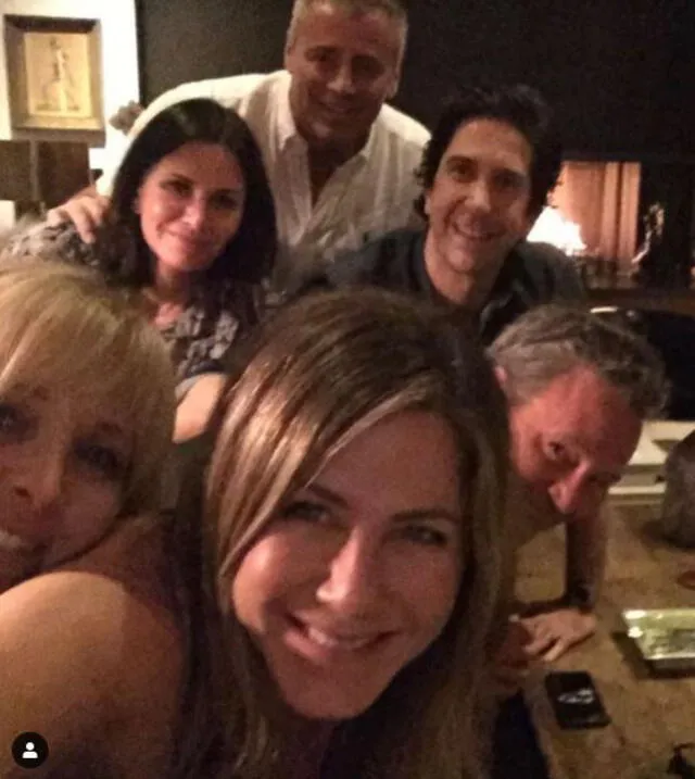 Jennifer Aniston y todo el elenco de Friends.