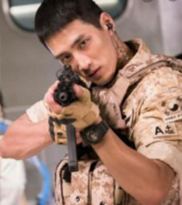 Ahn Bo Hyun actuó como el sargento Im Kwang Nam en Descendants of the sun. Foto: tvN