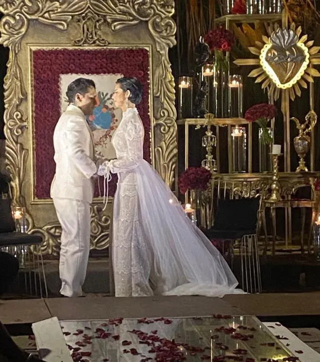 Ángela Aguilar y Christian Nodal sorprenden al mundo con su boda en la hacienda San Gabriel de las Palmas. Foto: Instagram milenio   