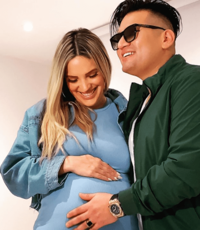 Cassandra Sánchez y Deyvis Orosco a días de convertirse en padres. Foto: Cassandra Sánchez de Lamadrid/Instagram.