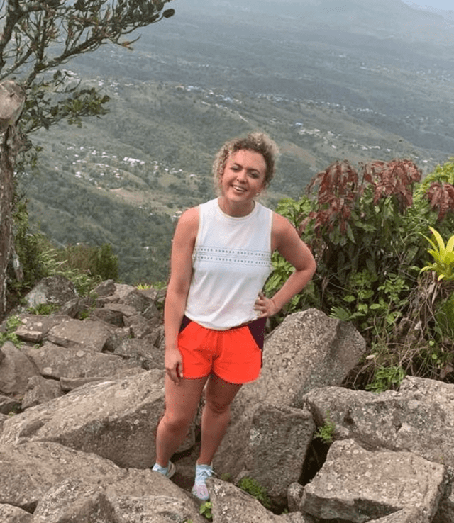 En cuestión de horas, Rhian sufrió un paro cardíaco y murió el 11 de marzo. Foto: The Sun En cuestión de horas, Rhian sufrió un paro cardíaco y murió el 11 de marzo. Foto: The Sun