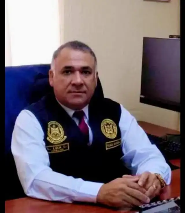  El jefe de la Dircocor, Luis Lira, también fue pasado al retiro.   