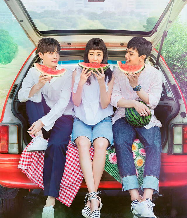 El dorama del 2017 "Reunited Worlds" de SBS, fue protagonizado por Yeo Jin-goo, Ahn Jae-Hyun y Lee Yeon-hee.