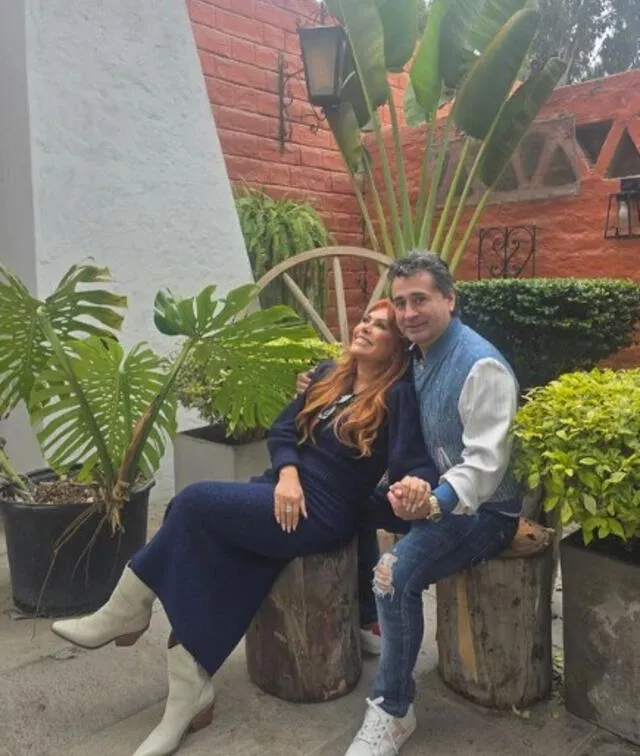  Magaly Medina y Alfredo Zambrano en un reciente viaje. Foto: Captura Instagram   