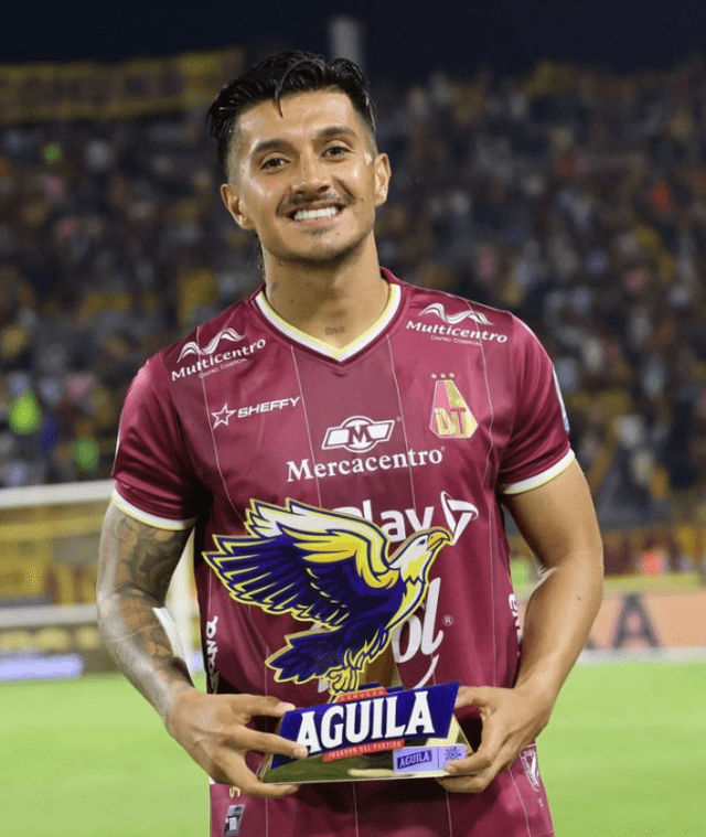 Yeison Guzmán fue elegido como mejor jugador del choque anterior. Foto: Instagram/Deportes Tolima.   