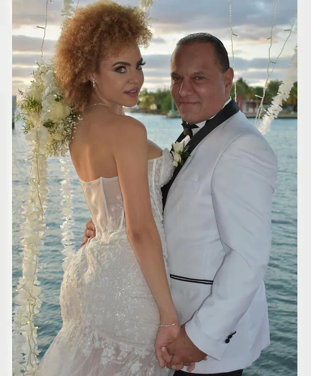  Lisandra Lizama cuando se casó con Mauricio Diez Canseco en el 2022. Foto: difusión   