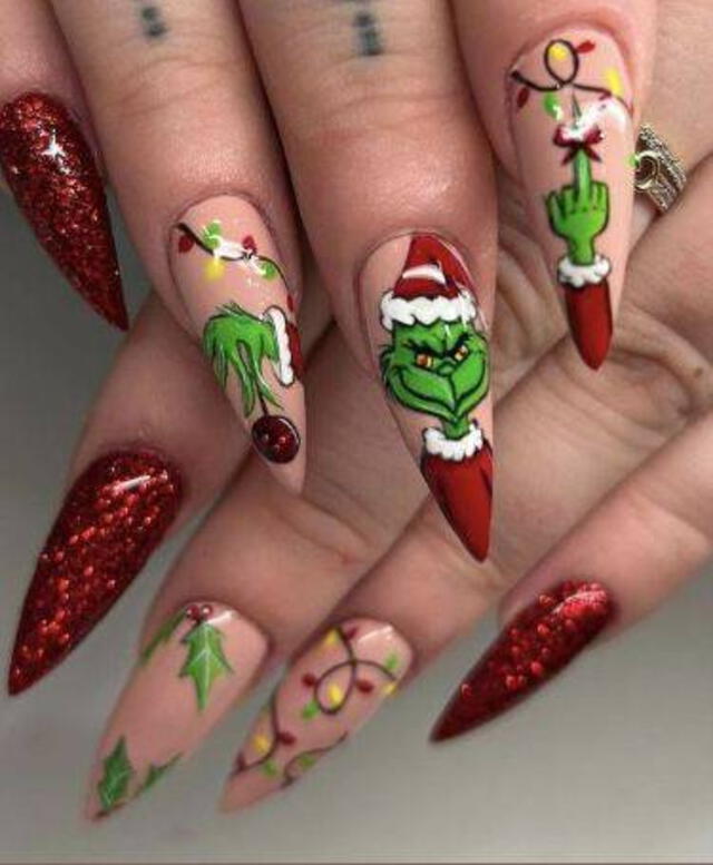 Uñas navideñas inspiradas en 'El Grinch'. Foto: Ideas para uñas/ Facebook 