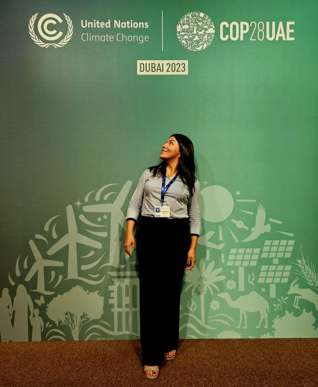  Shirly en la COP28 UAE 2023, en Dubai. Foto: Shirly Rodríguez/LinkedIn   