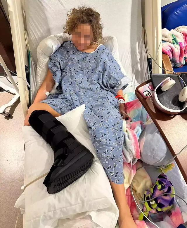 La niña tuvo que pasar por una reconstrucción de su pie izquierdo. Foto: Dr. Nir J. Hus/People
