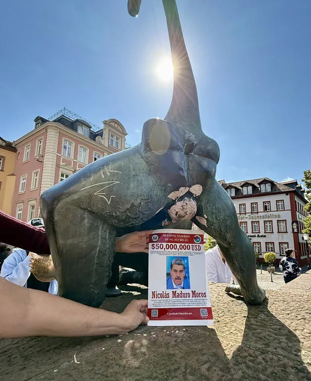 El cartel con la recompensa puesta por EE. UU. se exhibió en distintos países. Foto: X/@vente_mundo El cartel con la recompensa puesta por EE. UU. se exhibió en distintos países. Foto: X/@vente_mundo