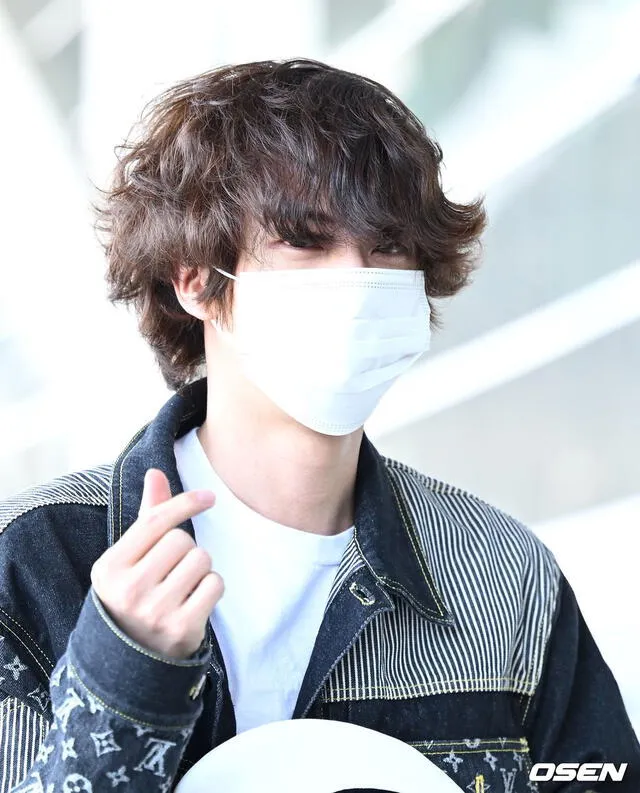 Jin de BTS en el aeropuerto de Incheon. Foto: OSEN