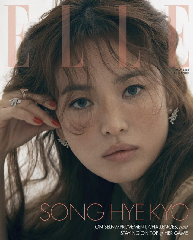 Song Hye Kyo en la portada de mayo de ELLE Signapore.