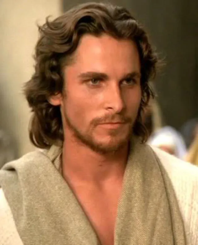 Christian Bale como Jesús. Foto: Cinema.