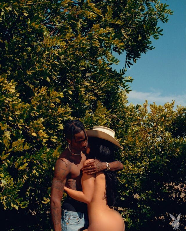 Kylie Jenner y Travis Scott en candente sesión fotográfica para Playboy 