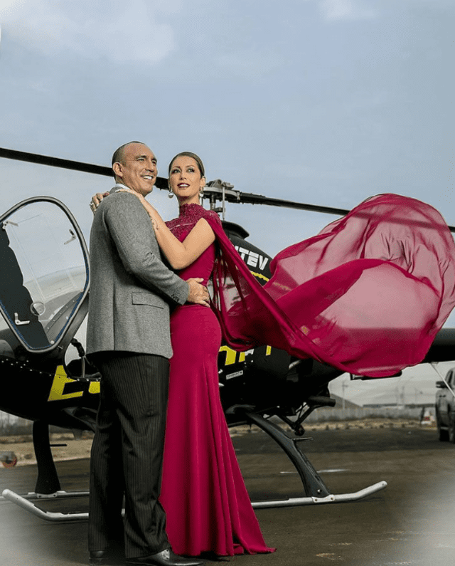 Rafael Fernández y Karla Tarazona tienen el lujo de poseer un helicóptero. Foto: Instagram