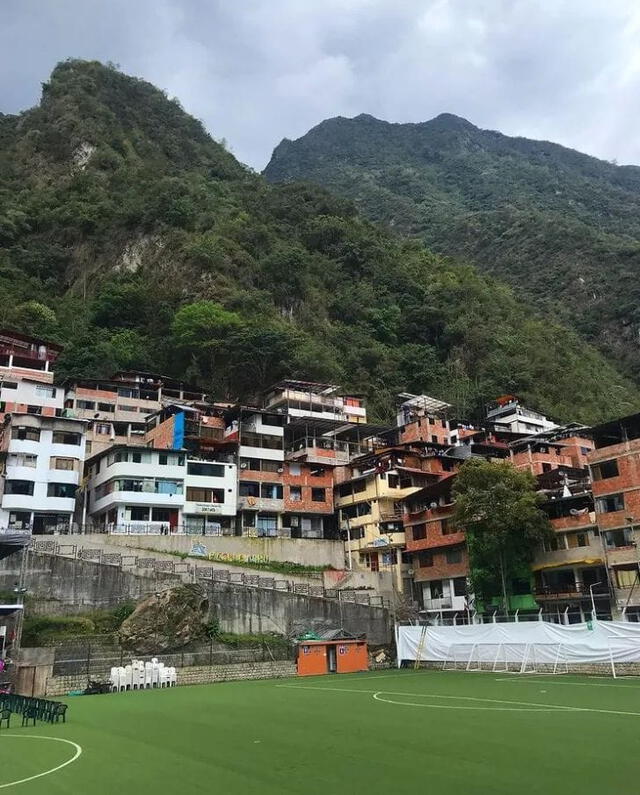  Así luce la vista a ras del campo de juego. Foto: Facebook Perú Me Gusta   