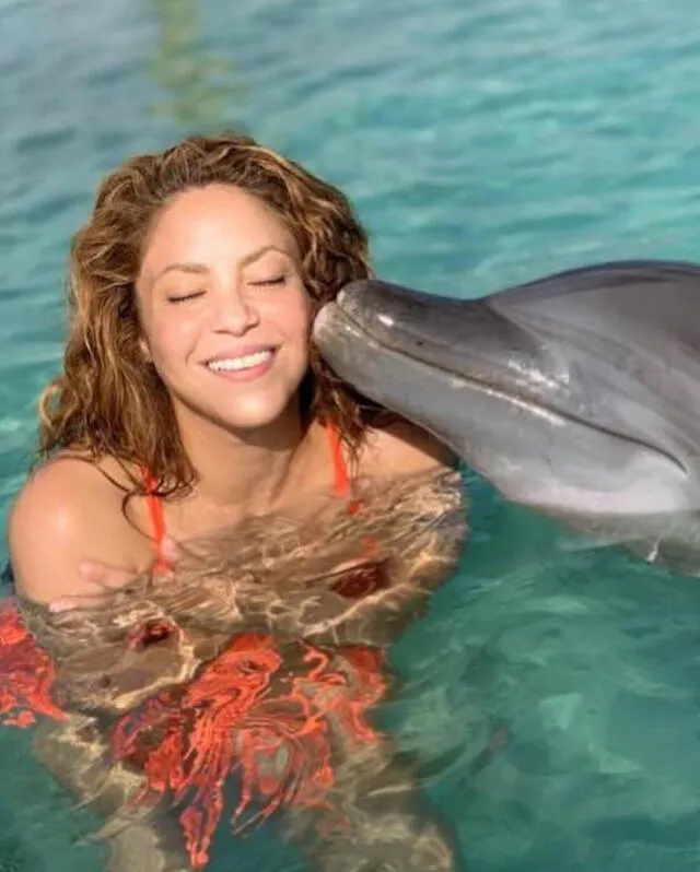 Shakira en Balmoral Island, Bahamas.