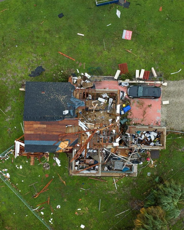  El presidente de Estados Unidos declaró el estado de emergencia en Florida para agilizar las labores de rescate y recuperación. Foto: The New York Times   