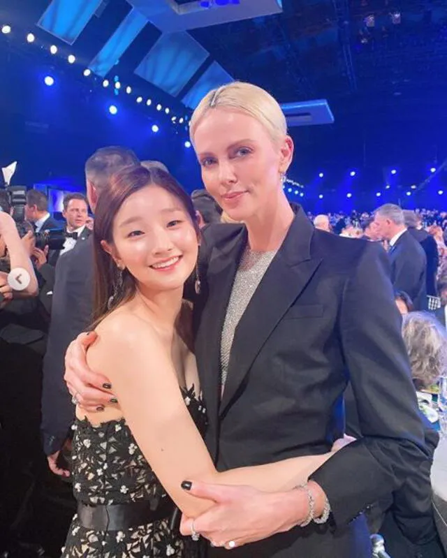 Instagram: Park So Dam de Parasite x Charlize Theron