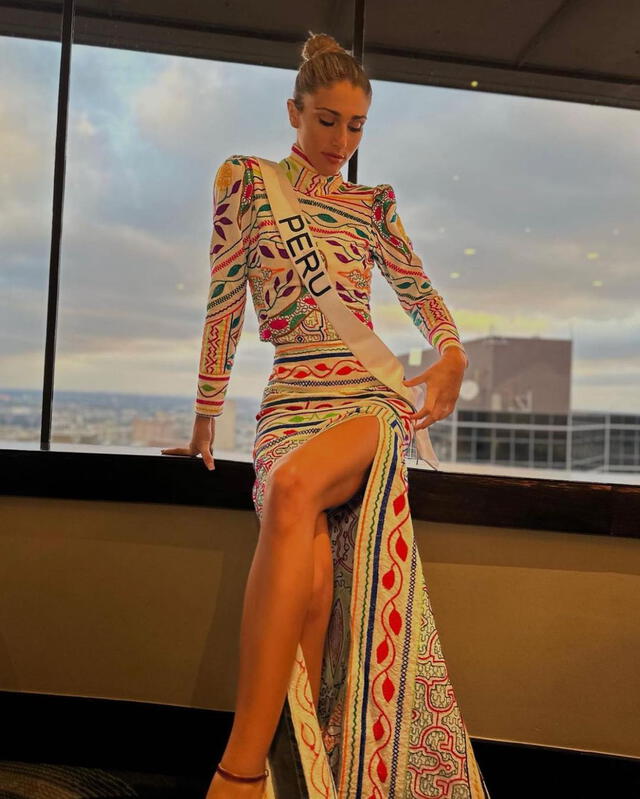 Alessia Rovegno lució un llamativo vestido en los ensayos del Miss Universo
