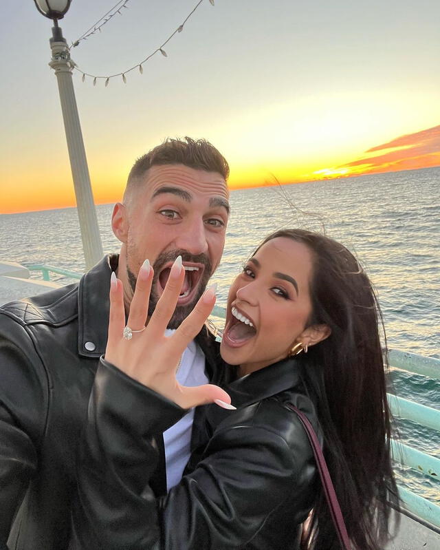 Becky G se comprometió en febrero de este año. Foto: Instagram / Becky G.   