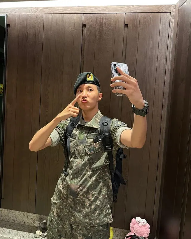  J-Hope de BTS en el servicio militar. Foto: uarmyhope/Instagram 