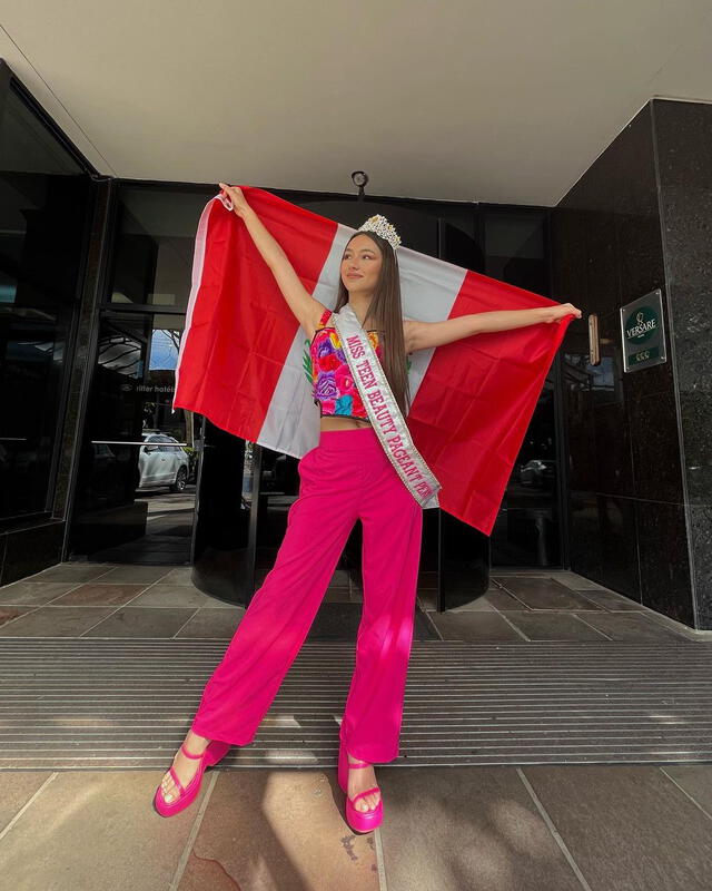 Ale Barnechea en el Miss Teen Beauty Global 2022